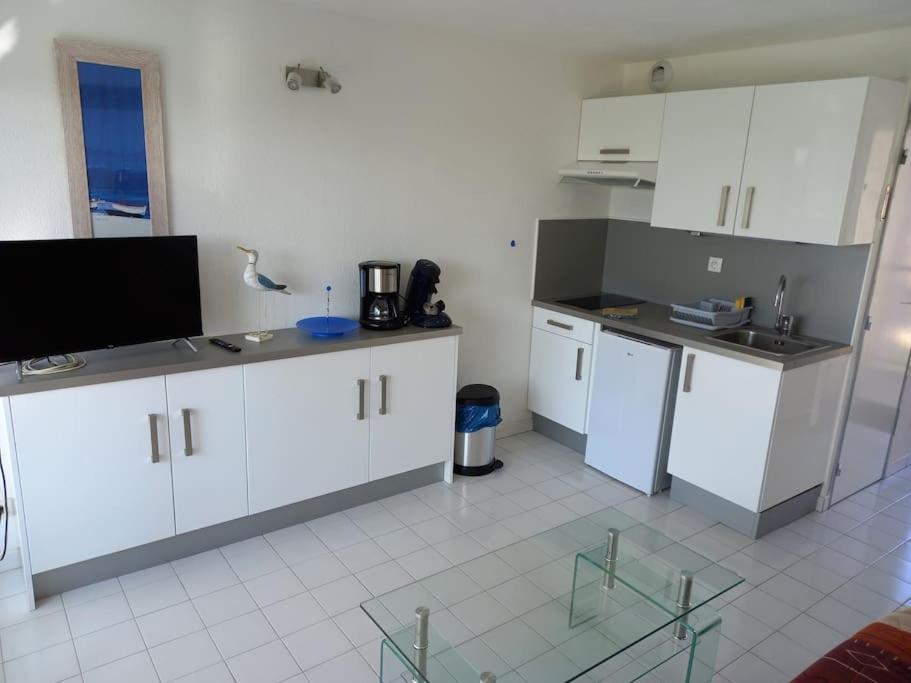 Amoureva F30, T2, Parking, Clim, Piscine Apartment